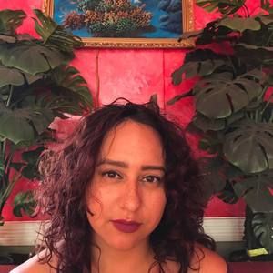 Meet your Posher, Alexis